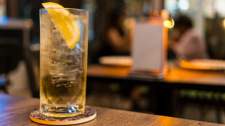 John Collins in Collins cocktail glass