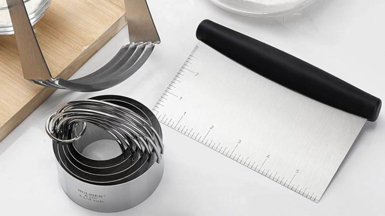 HULISEN Biscuit Cutter Set and baking tools
