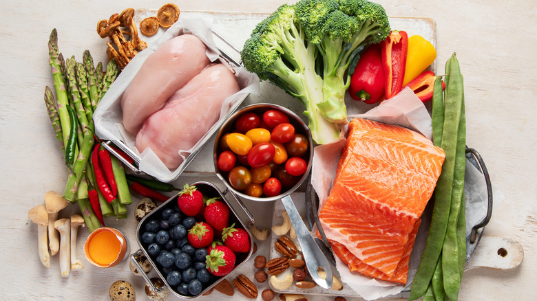 An assortment of seasonal vegetables, berries, and lean proteins