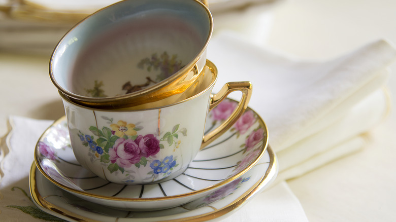 Old china teacups and saucers