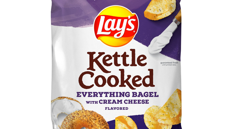 Bag of Lay's Everything Bagel with Cream Cheese