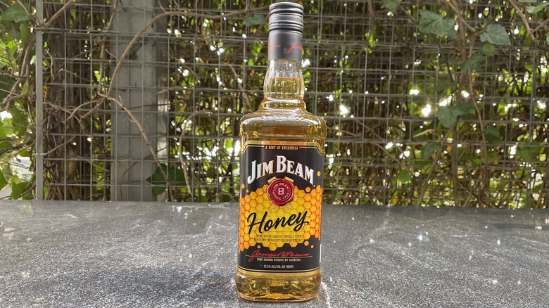 JIm Beam Honey bottle