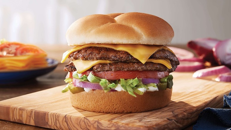 Culver's Deluxe burger