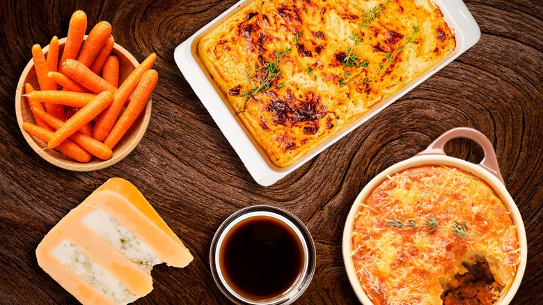 Composite image of shepherd's pie with add-ins on the side
