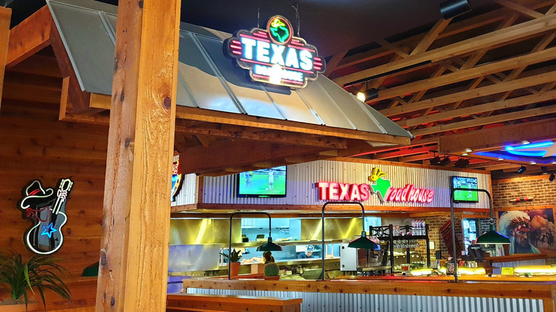 Interior of Texas Road House restaurant