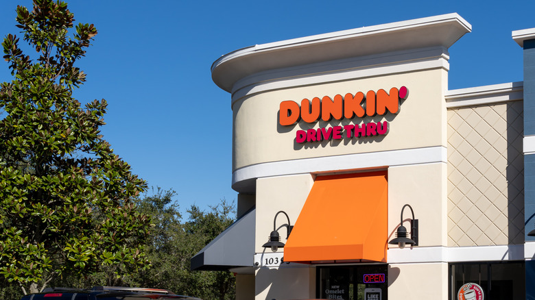 Exterior of Dunkin' drive thru store