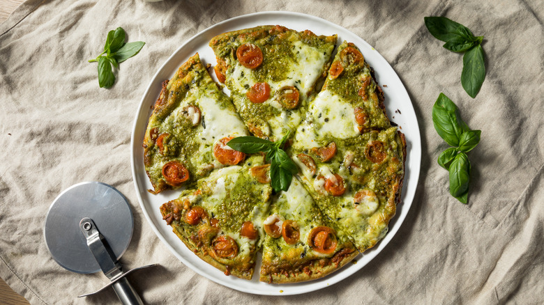 Pesto with tomatoes and cheese