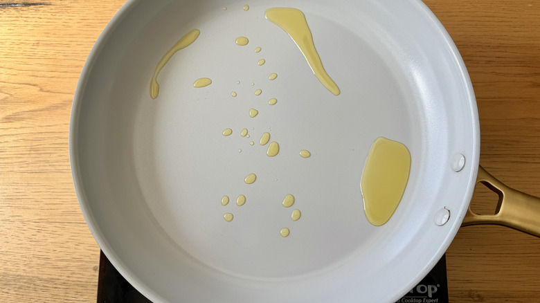 Oil heating in skillet