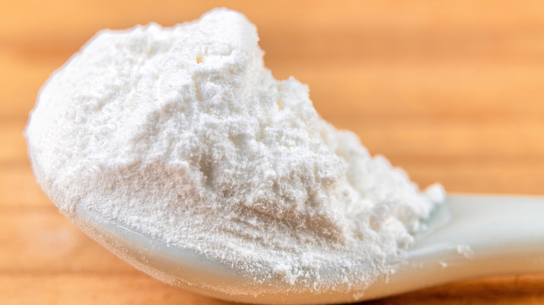 Cream of tartar on a spoon
