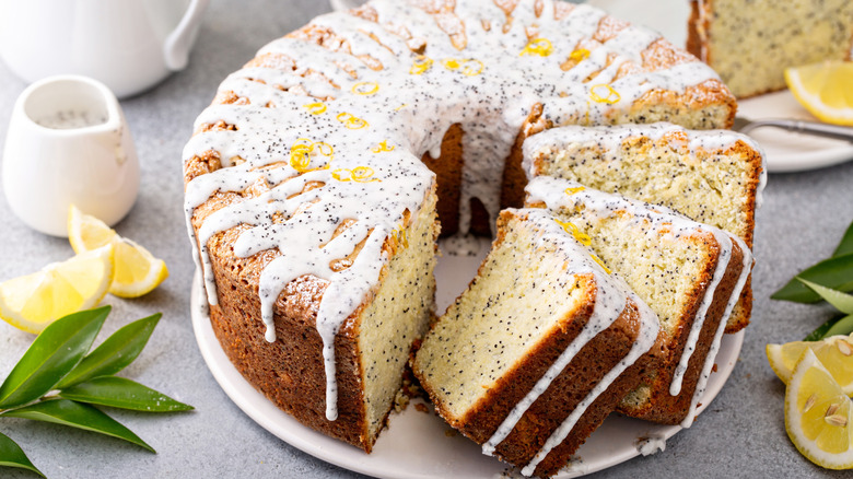 Lemon poppy seed pound cake on table